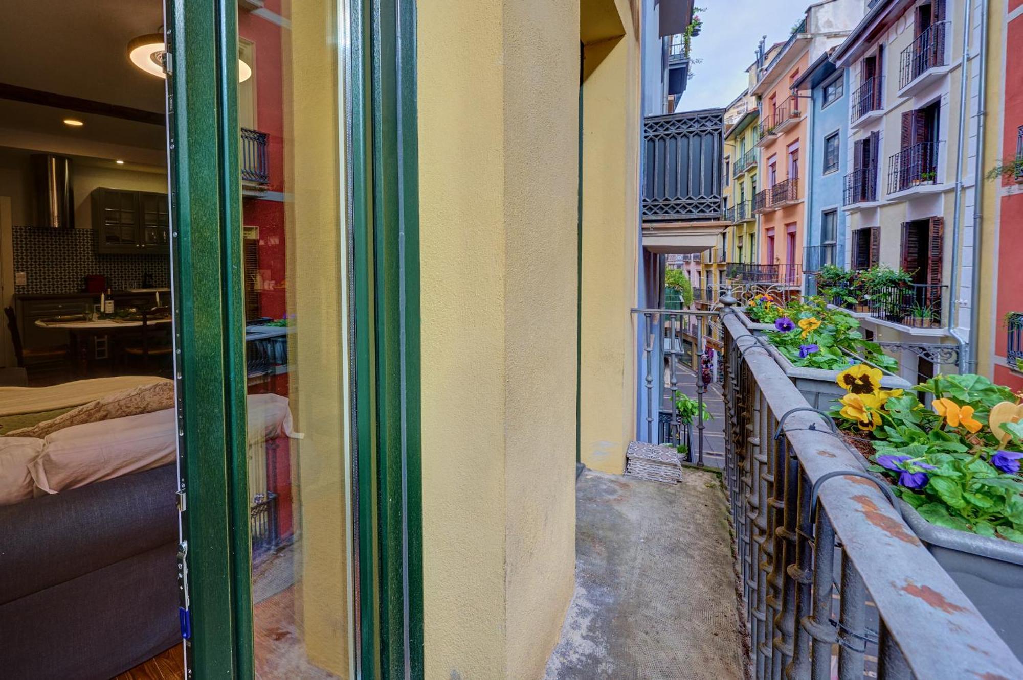Heart Of Pamplona Apartments IV By Clabao Zewnętrze zdjęcie